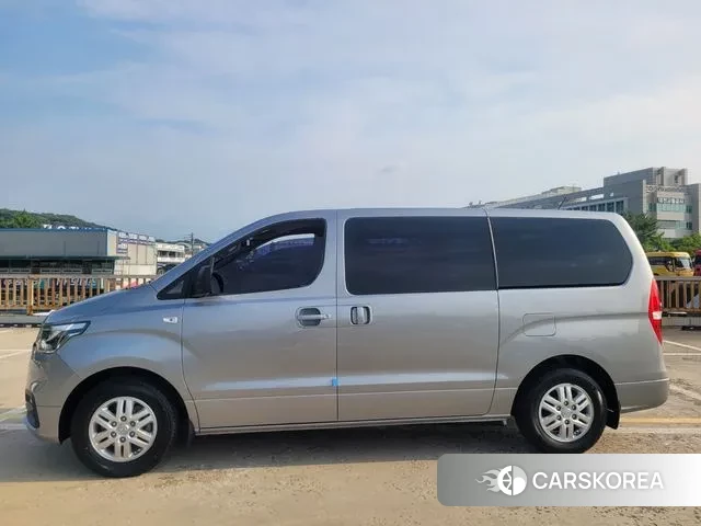 Hyundai The New Grand Starex id 2902789 из Кореи 13