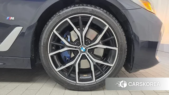 BMW 5 Series (G30) id 3394869 из Кореи 15