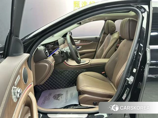 Mercedes-Benz E-class id 4299575 из Китая 10