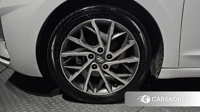 Hyundai The New Avante AD id 3474564 из Кореи 15