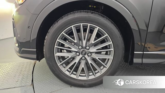 Audi Q3 (F3) id 4441657 из Кореи 15