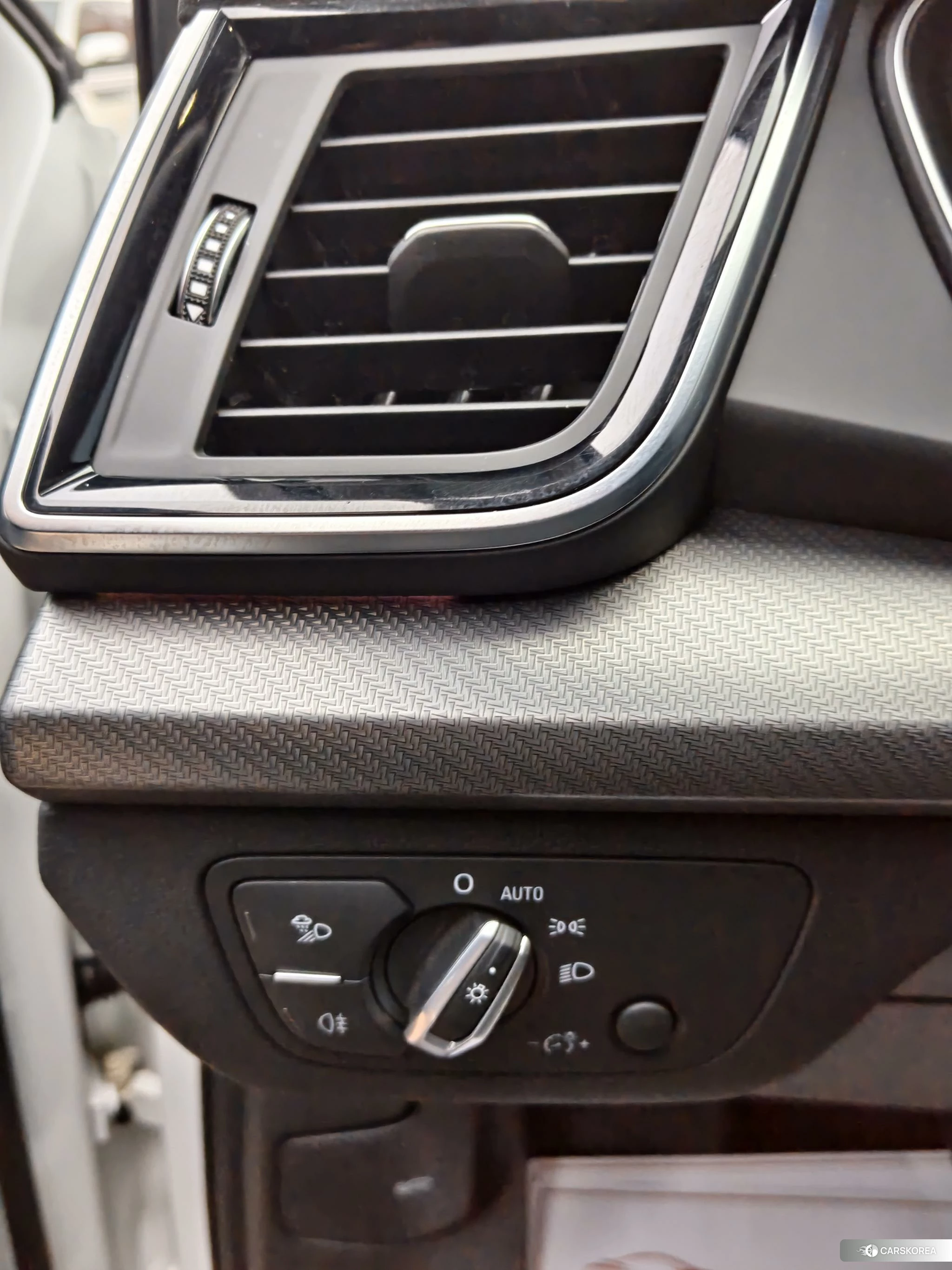 Audi Q5L 2021 Белый из Китая, фото 6