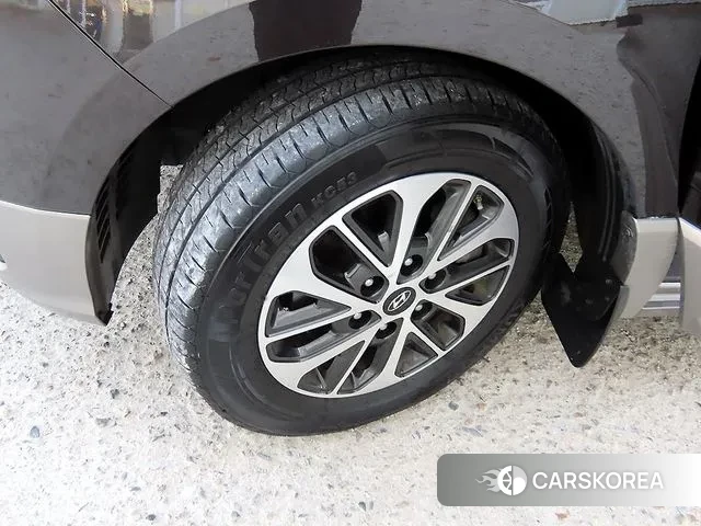 Hyundai The New Grand Starex id 3368728 из Кореи 15