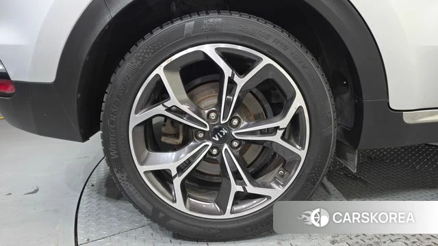 Kia Sportage The Bold id 4604238 из Кореи 26