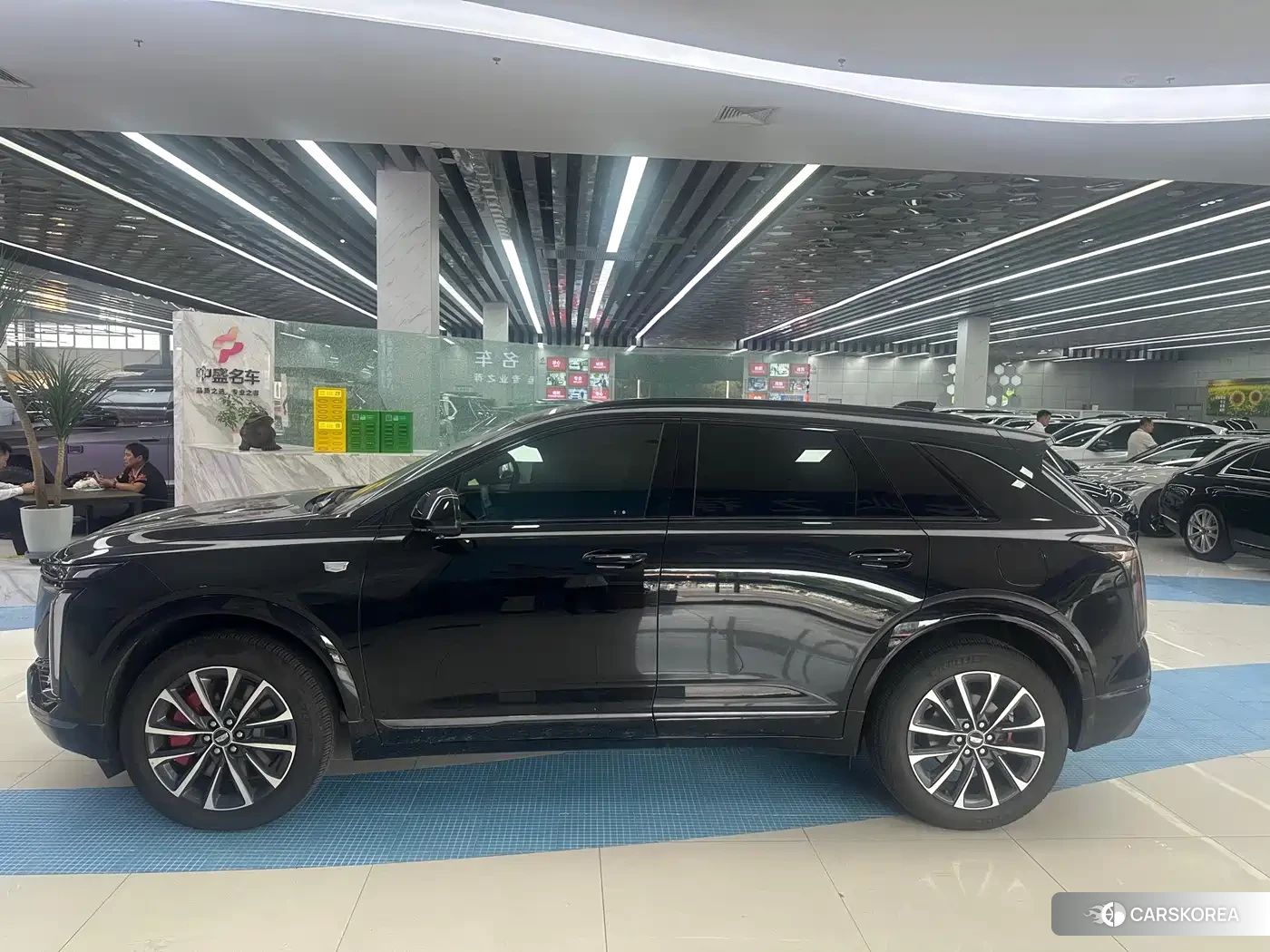 Cadillac XT5 id 4578343 из Китая 16