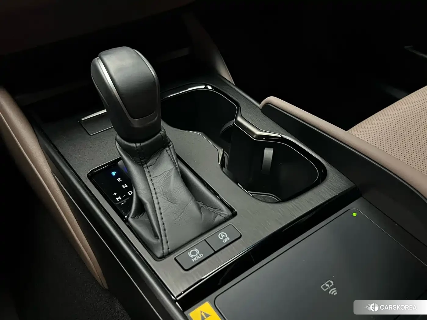 Lexus ES id 4669353 из Китая 21