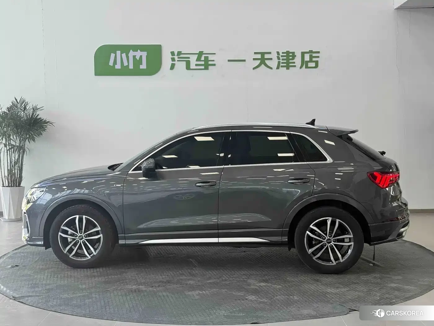 Audi Q3 id 4659817 из Китая 16