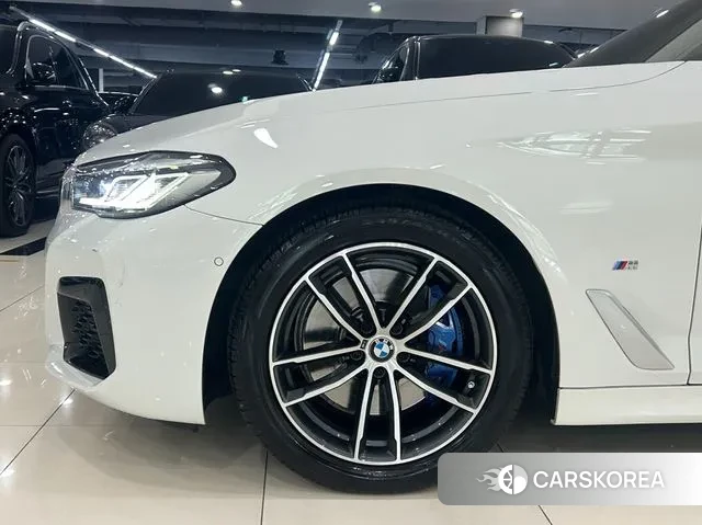 BMW 5 Series (G30) id 3027585 из Кореи 12