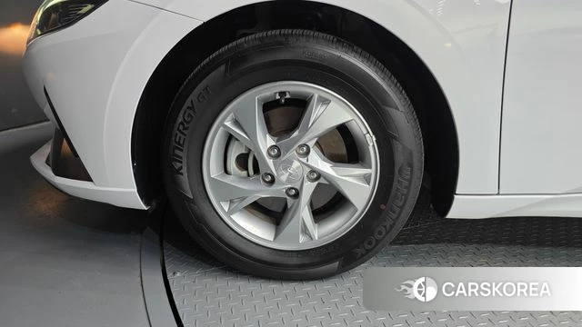 Hyundai Avante (CN7) id 4480957 из Кореи 25