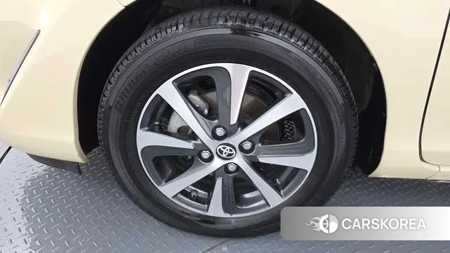 Toyota Prius C id 3259291 из Кореи 15