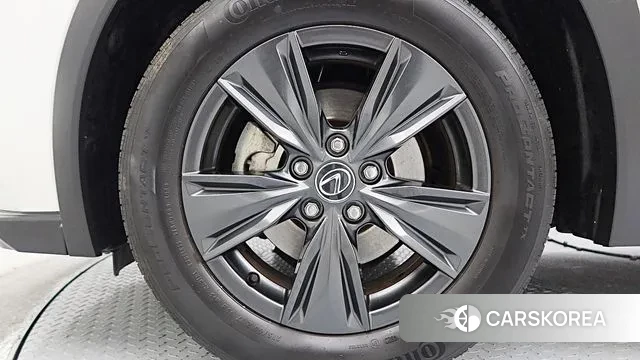 Lexus UX300h id 3554973 из Кореи 15