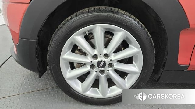 Mini Cooper Clubman id 3911354 из Кореи 15