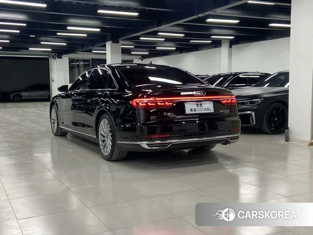 Audi A8 2022 Черный из Китая, фото 6