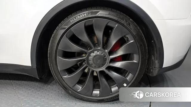 Tesla Model Y id 2980514 из Кореи 15