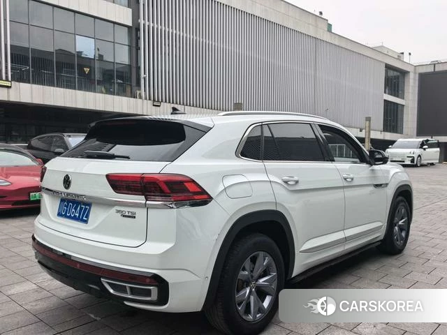 Volkswagen Tourang 2022 Белый из Китая, фото 5
