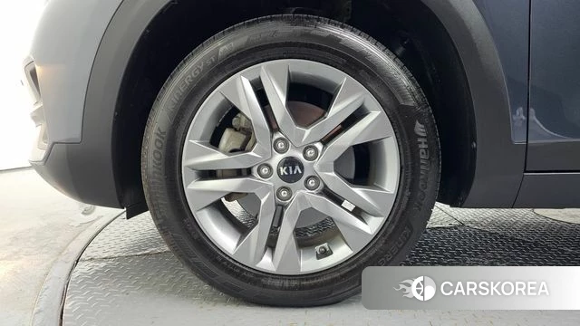 Kia Seltos id 4693285 из Кореи 15