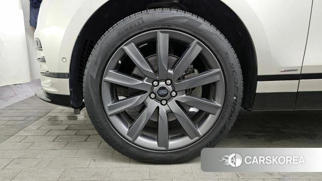 Land Rover Range Rover Velar id 3916837 из Кореи 15