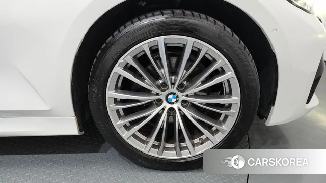 BMW 3 Series (G20) id 3843750 из Кореи 15