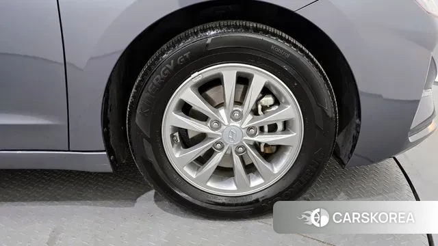 Hyundai The New Avante AD id 3514966 из Кореи 15