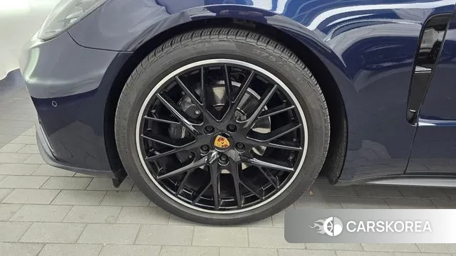Porsche Panamera (971) id 3519292 из Кореи 15