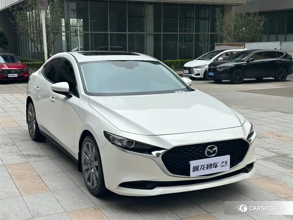 Mazda 3 id 4554124 из Китая 17
