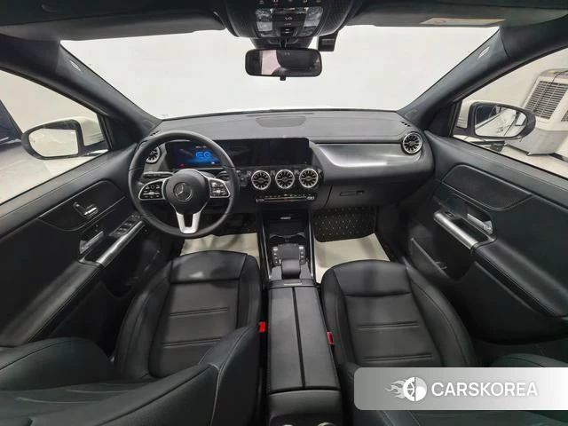 Mercedes-Benz EQA 2023 Белый из Китая, фото 5