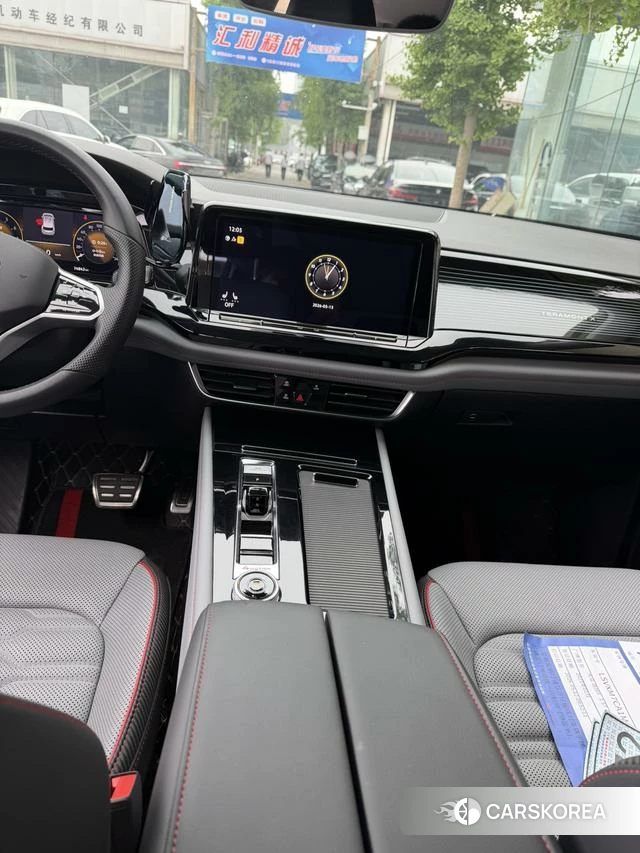 Volkswagen Tourang id 4329172 из Китая 9