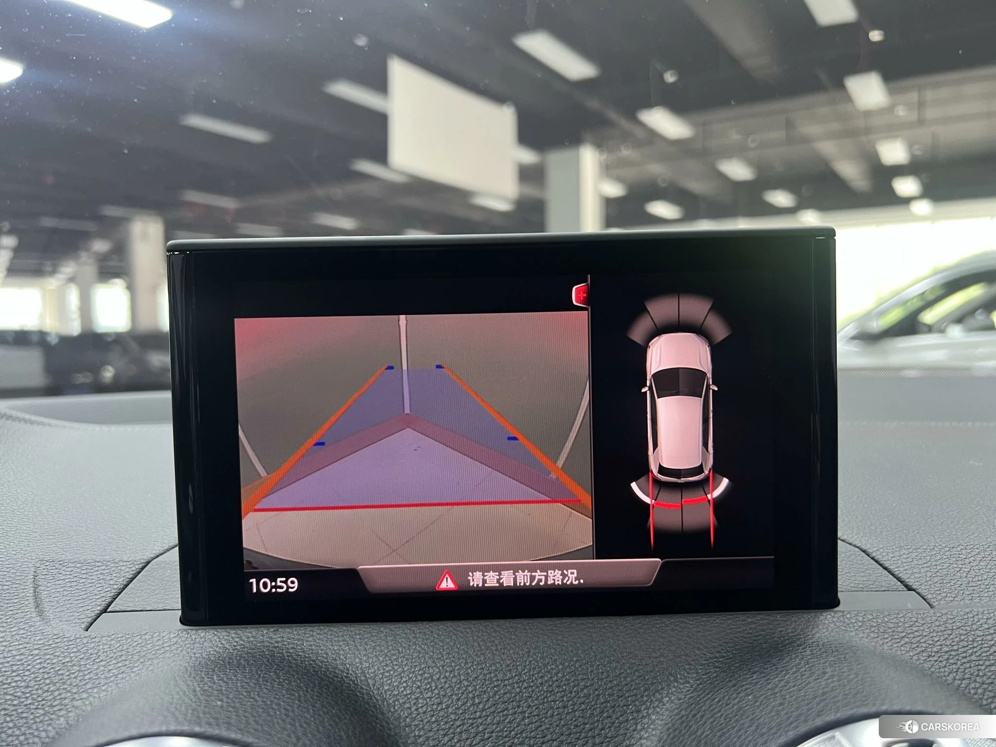 Audi Q2L id 4498797 из Китая 19