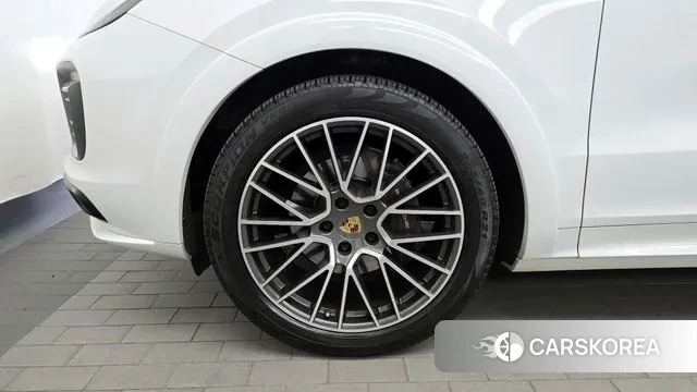 Porsche Cayenne (PO536) id 3531033 из Кореи 15