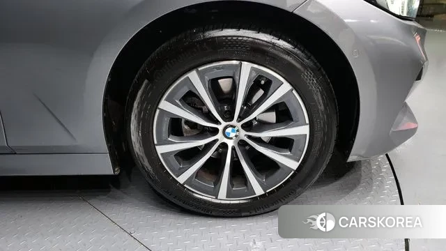 BMW 3 Series (G20) id 3639350 из Кореи 15