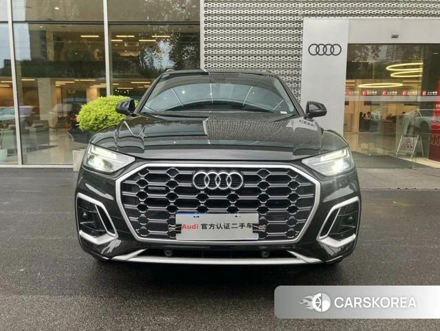 Audi Q5L 2025 Черный из Китая, фото 6
