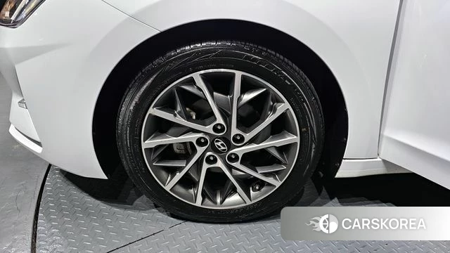 Hyundai The New Avante AD id 4020299 из Кореи 15