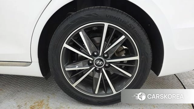 Hyundai The New Grandeur IG id 3884276 из Кореи 15