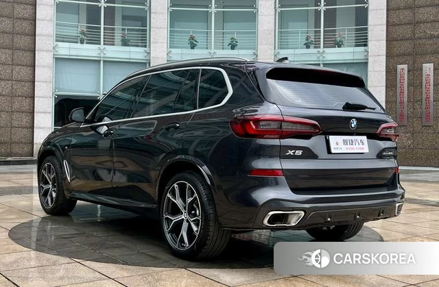 BMW X5 id 4275620 из Китая 21