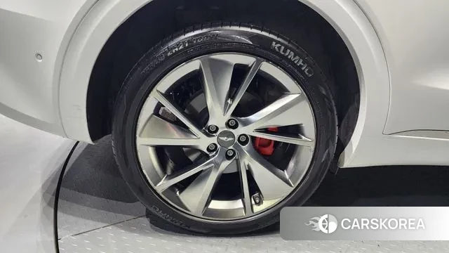 Genesis GV70 id 3032415 из Кореи 15