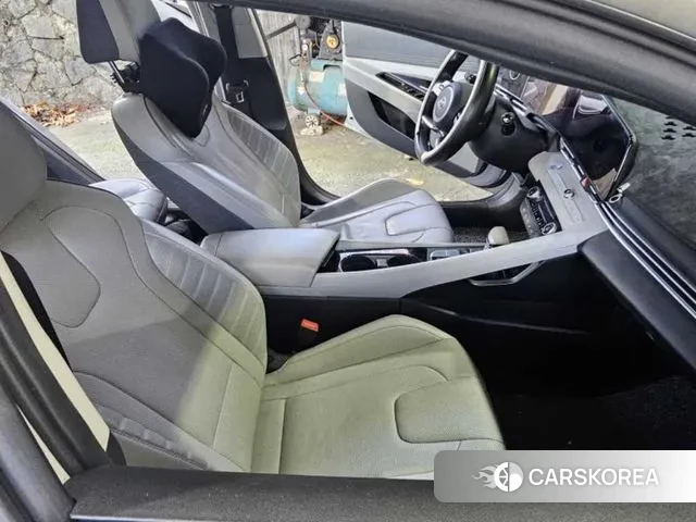 Hyundai Avante (CN7) 2020 Цвет галактики из Кореи, фото 5