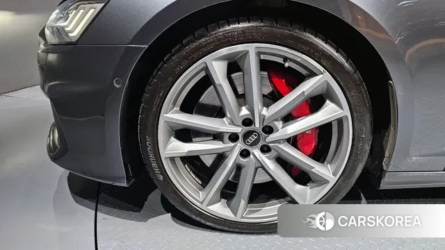 Audi S6 (C8) id 3448829 из Кореи 15