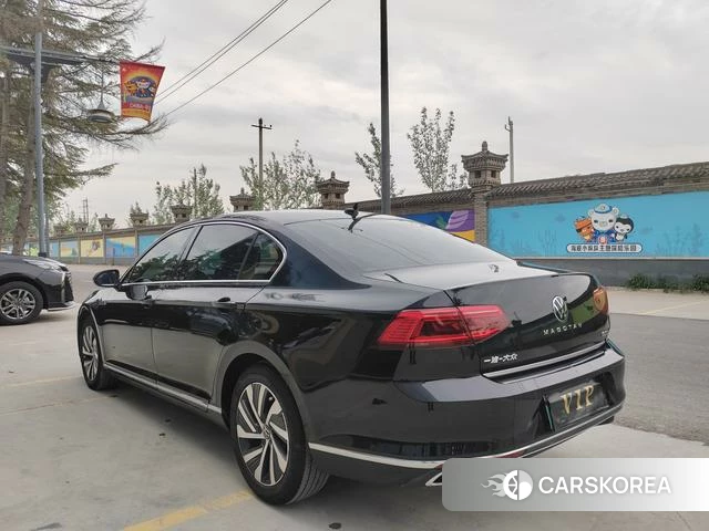 Volkswagen Magotan PHEV 2021 Черный из Китая, фото 5