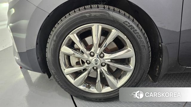 Kia The New Carnival id 4294887 из Кореи 28