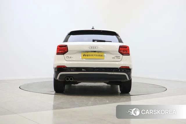 Audi Q2L id 4257721 из Китая 15
