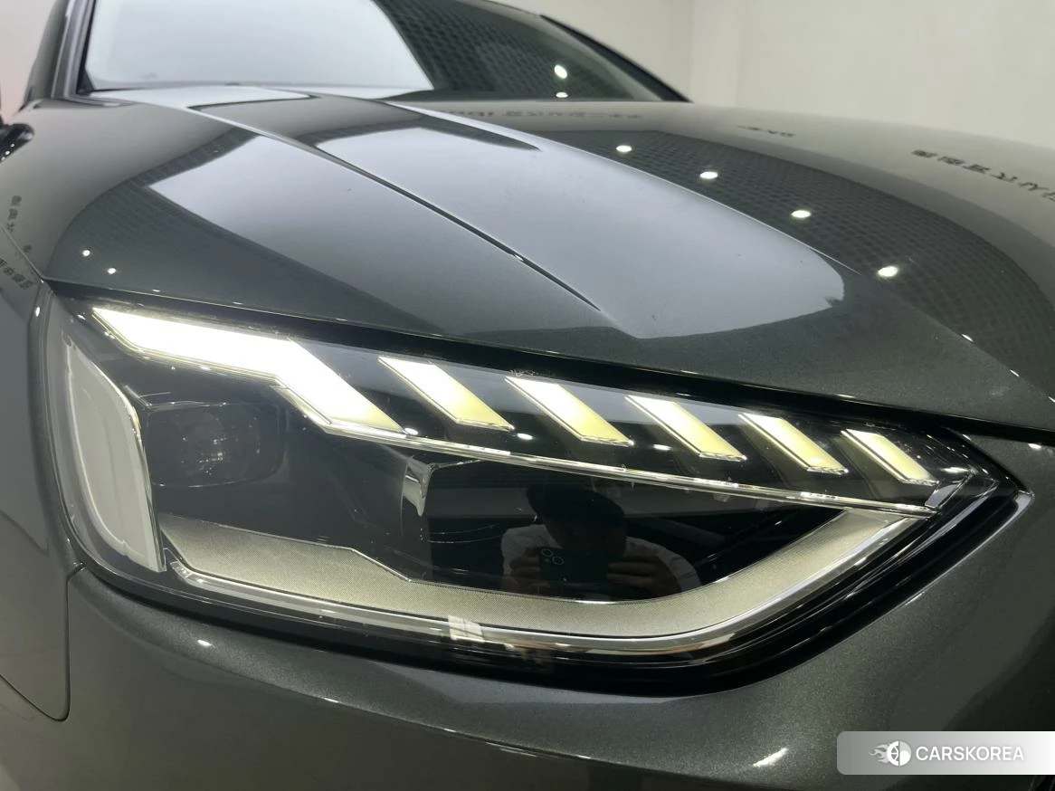 Audi A4L id 4479254 из Китая 9