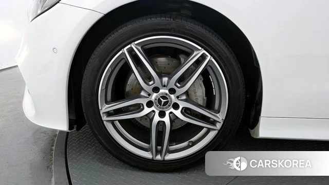 Mercedes-Benz E-Class W213 id 3807917 из Кореи 15