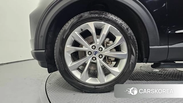 Ford Explorer 6th Generation id 4395912 из Кореи 28