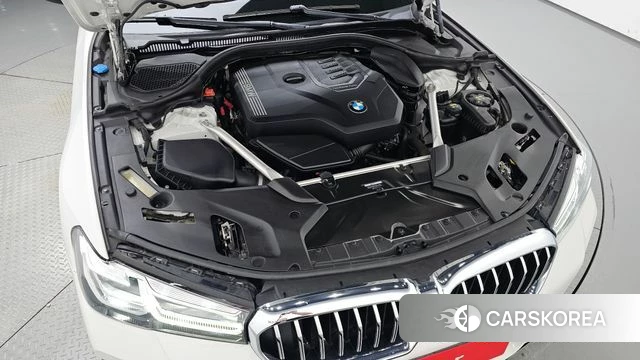 BMW 5 Series (G30) id 4871978 из Кореи 31