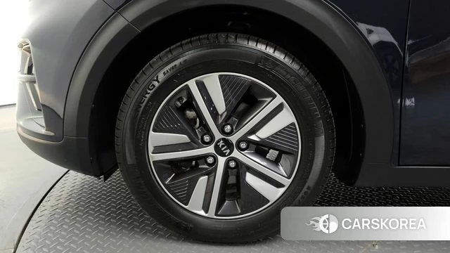 Kia The New Niro id 4304358 из Кореи 28