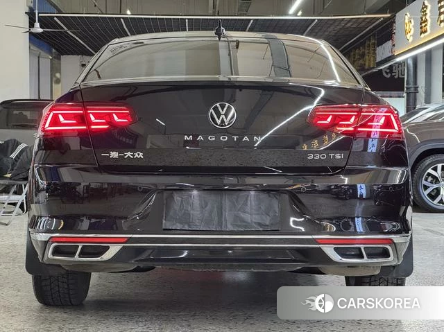 Volkswagen Magotan 2025 Черный из Китая, фото 5