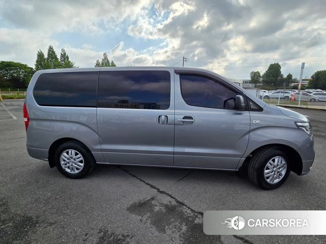 Hyundai The New Grand Starex id 4406357 из Кореи 15
