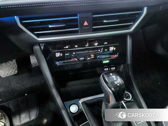 Volkswagen Sagitar id 4313355 из Китая 8