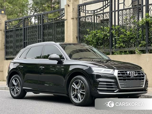 Audi Q5L id 4275627 из Китая 13