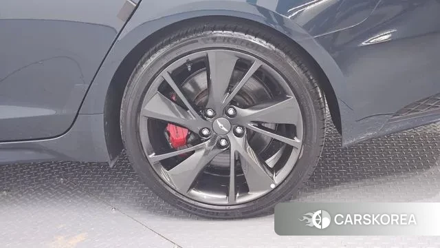 Genesis The New G70 id 3037368 из Кореи 15